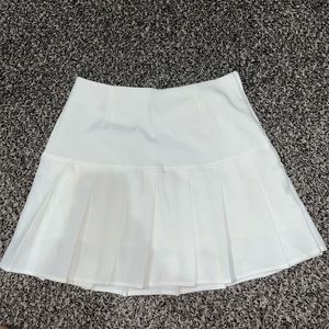 White tennis skirt